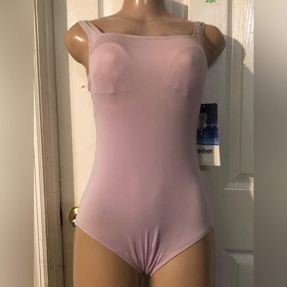 Gabar square Neck Tank